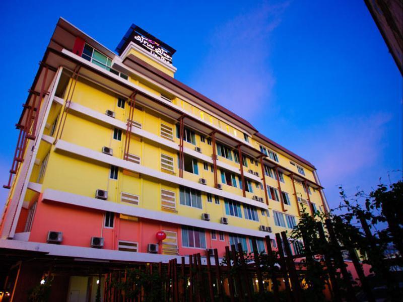Much-Che Manta Boutique Hotel Udon Thani Exterior foto
