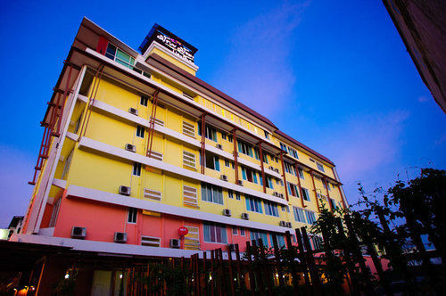 Much-Che Manta Boutique Hotel Udon Thani Exterior foto