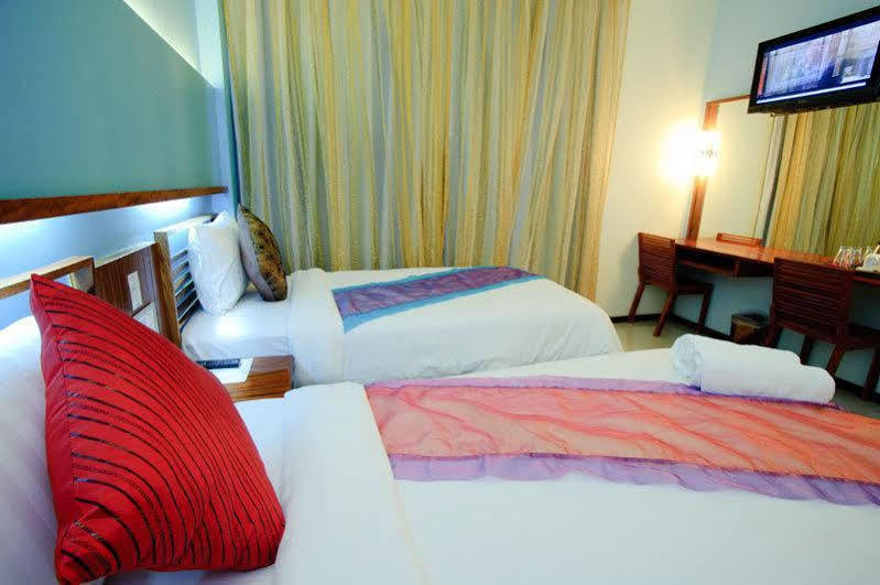 Much-Che Manta Boutique Hotel Udon Thani Exterior foto
