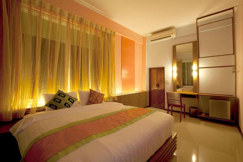 Much-Che Manta Boutique Hotel Udon Thani Exterior foto